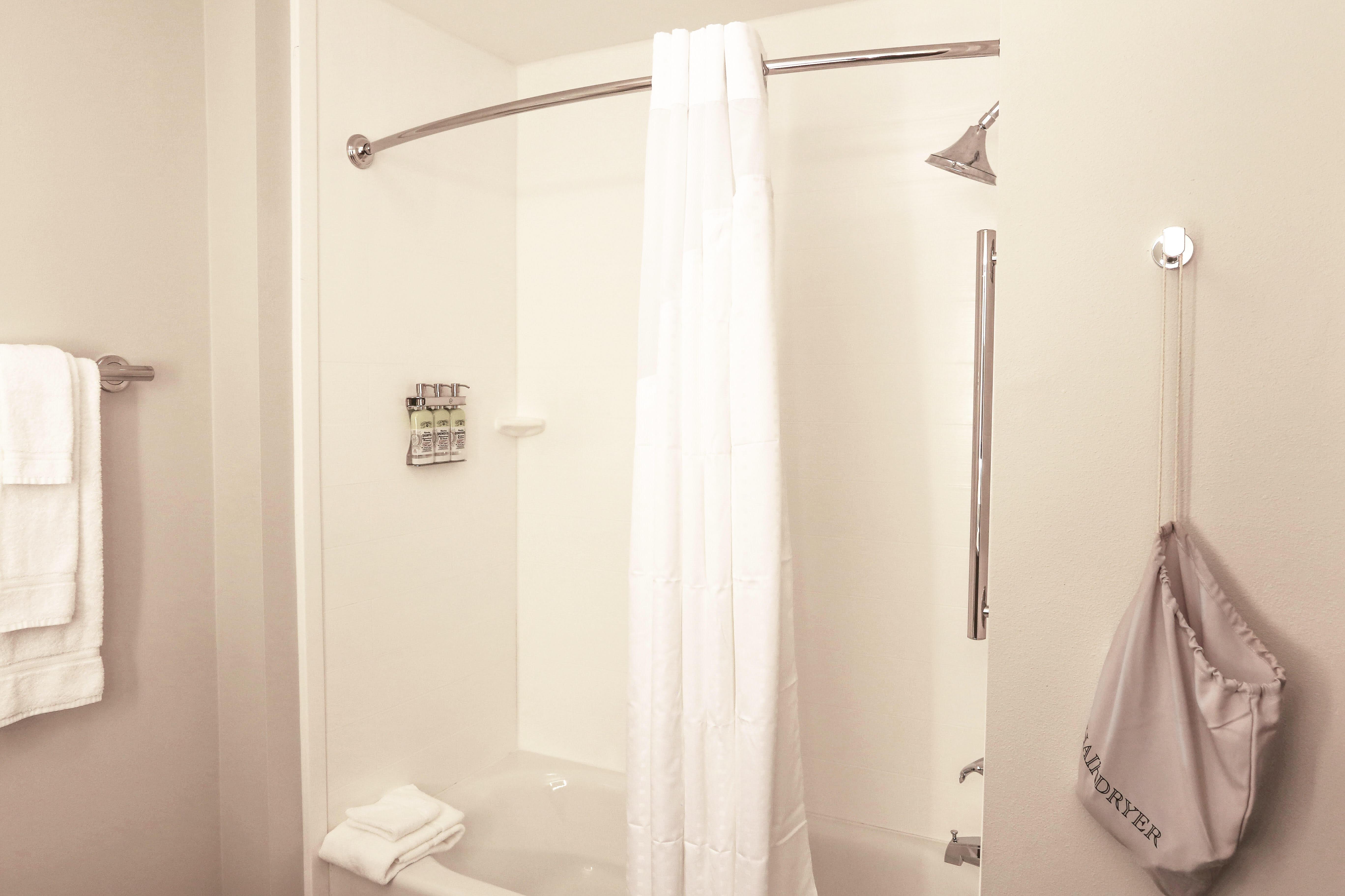 Express & - Iah - Beltway 8 By Ihg Otel 3*