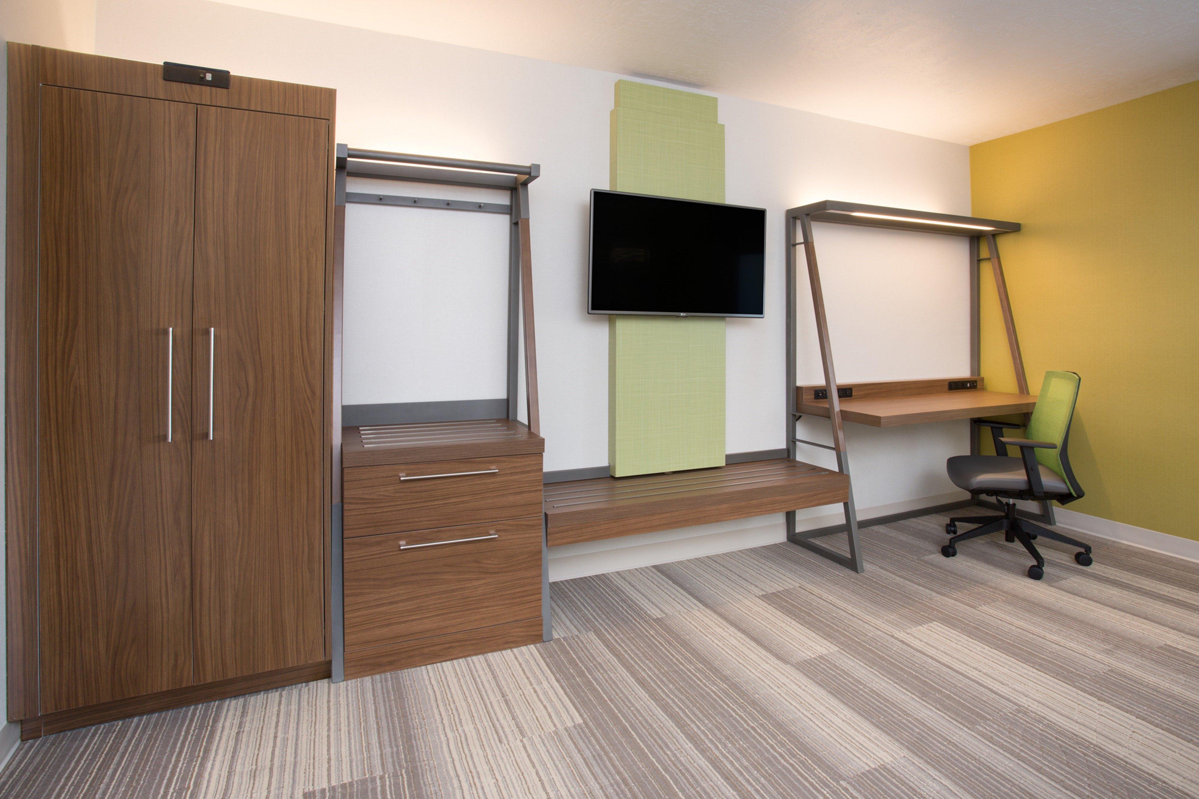 Express & - Iah - Beltway 8 By Ihg Otel