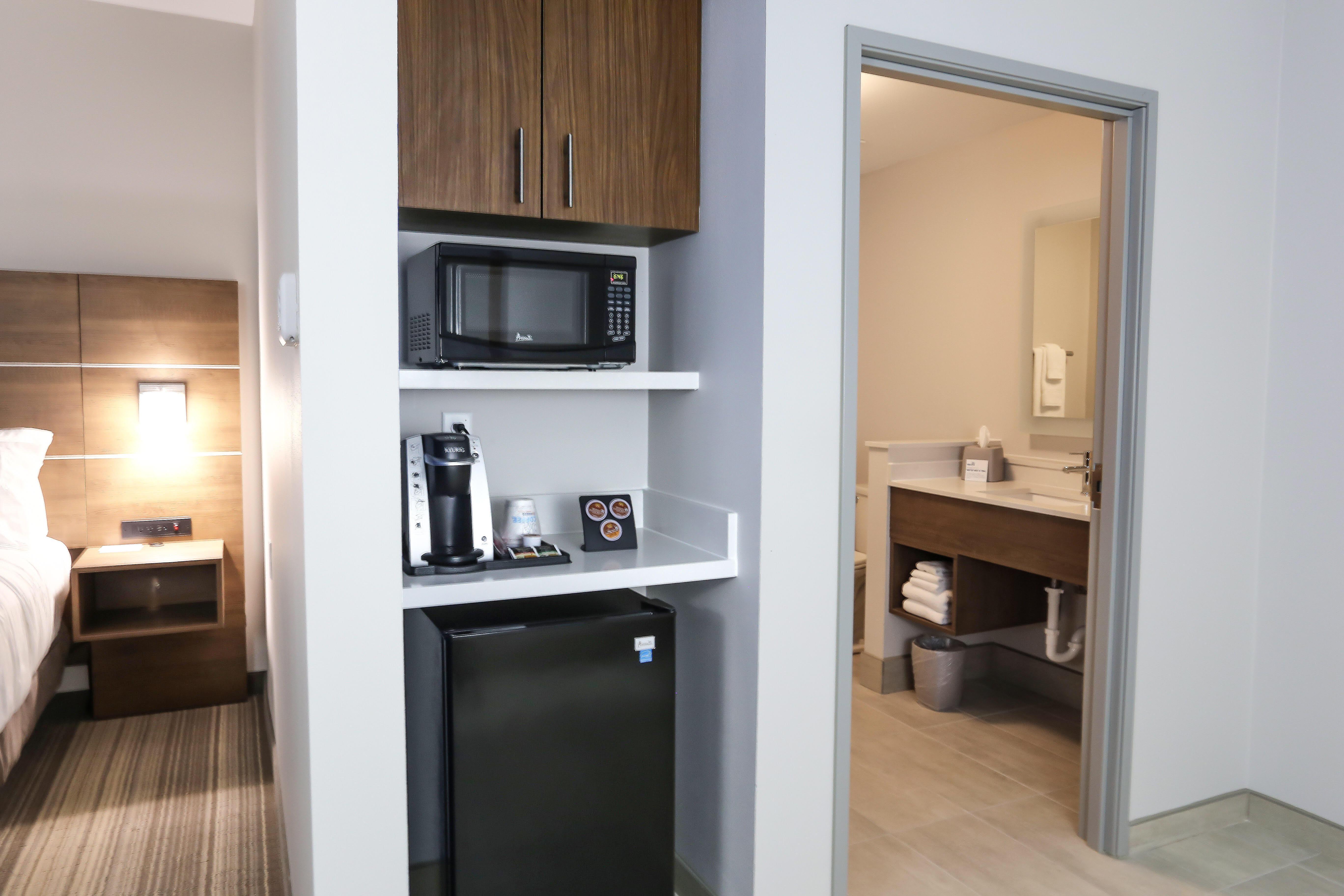 Express & - Iah - Beltway 8 By Ihg Otel 3*