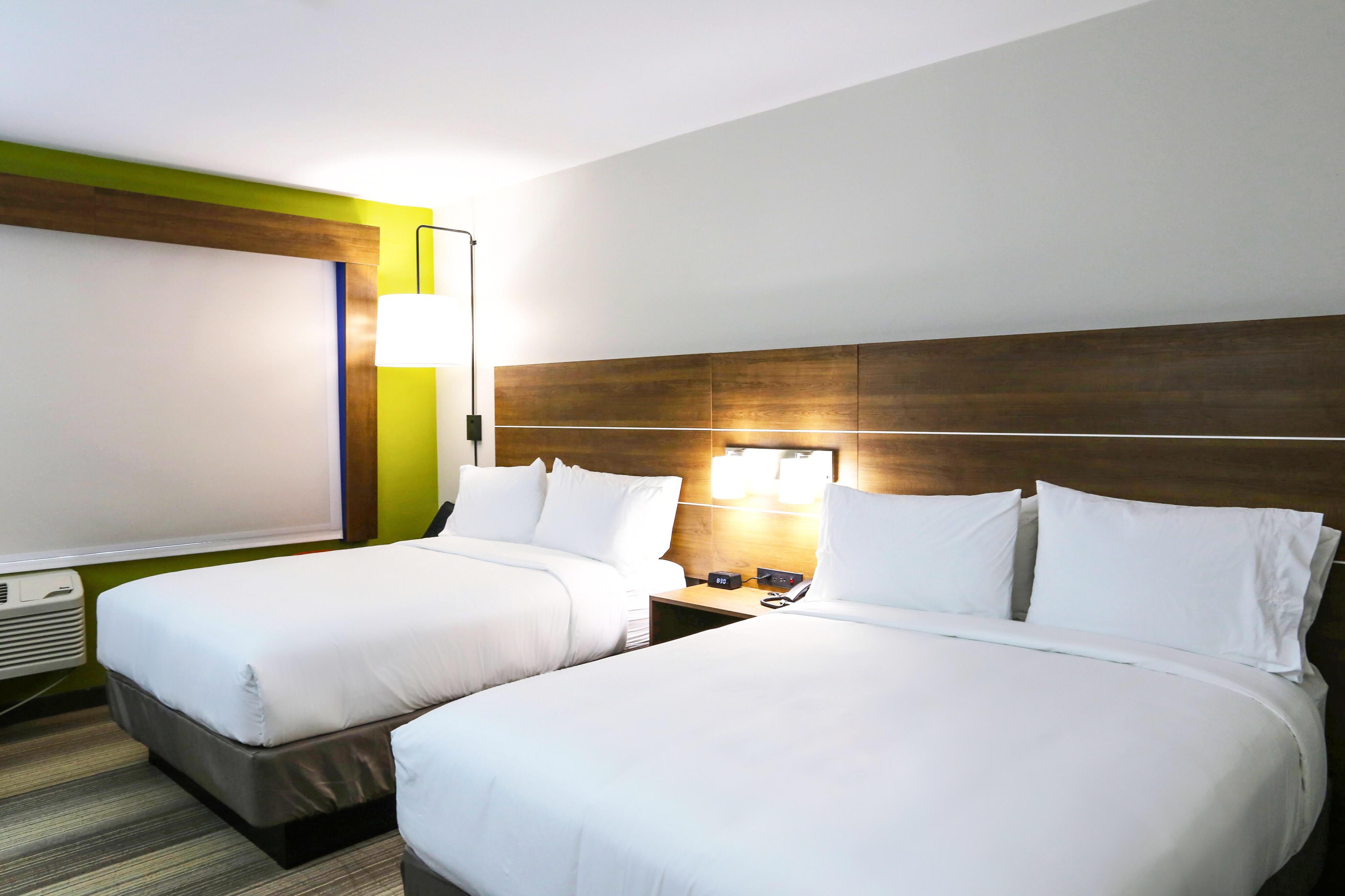 Express & - Iah - Beltway 8 By Ihg Otel 3*