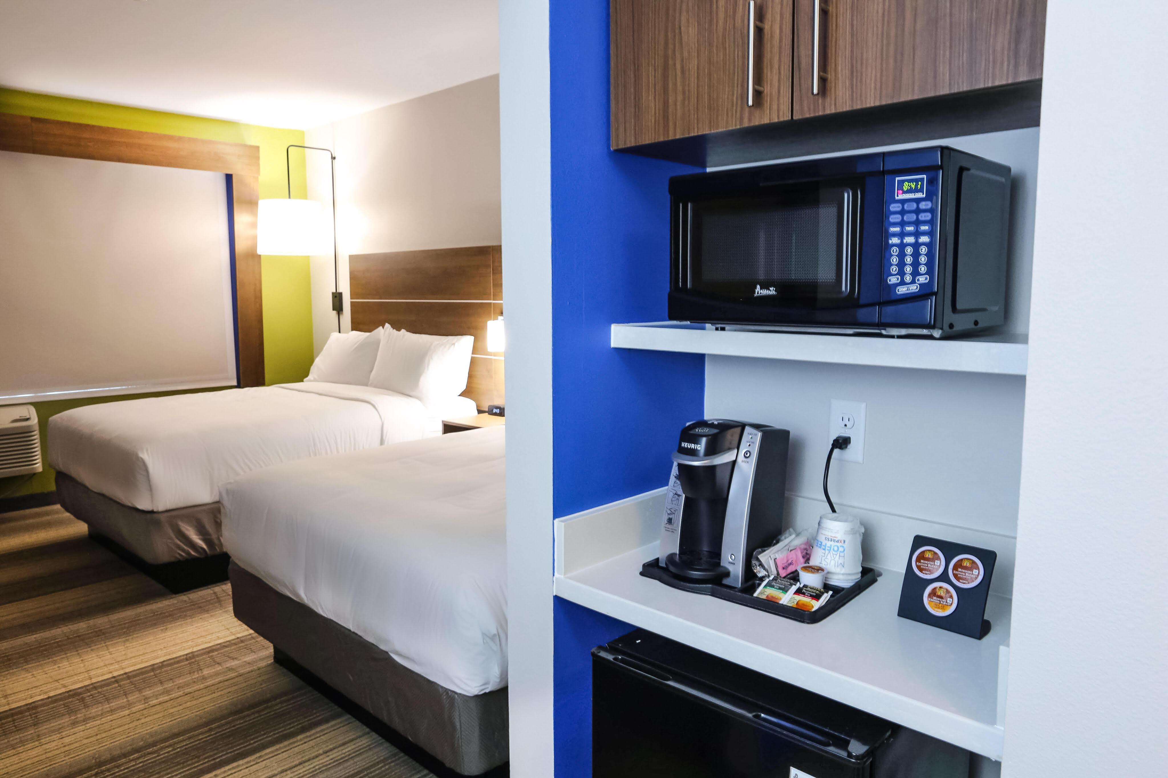 Otel Express & - Iah - Beltway 8 By Ihg