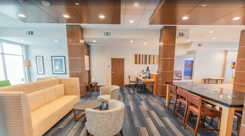 Express & - Iah - Beltway 8 By Ihg